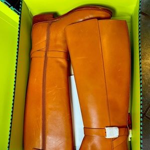 Brand new Tory Burch shoes.